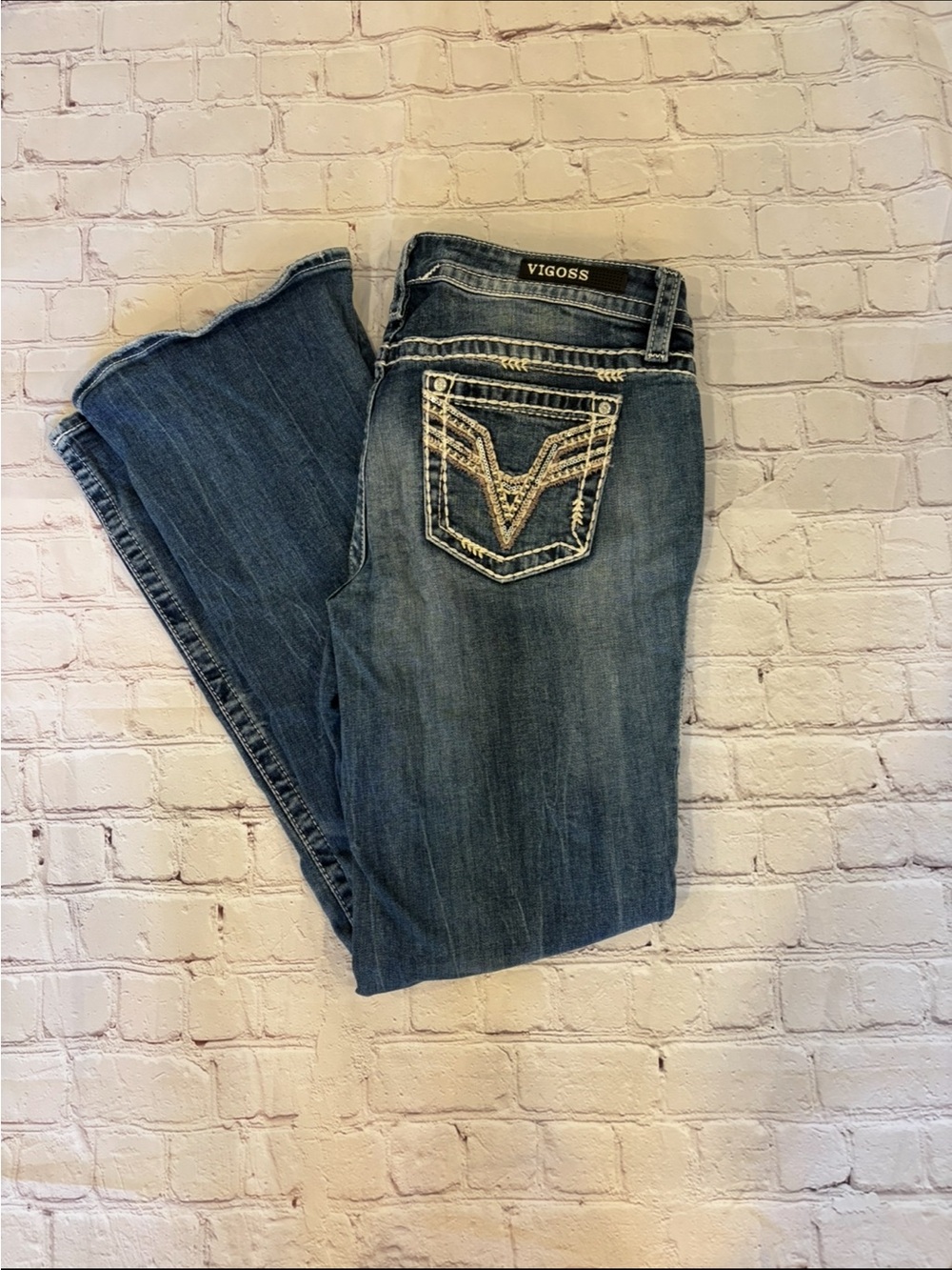 Vigoss Women's Medium Blue Bootcut Jeans with Embroidered Back Pockets
